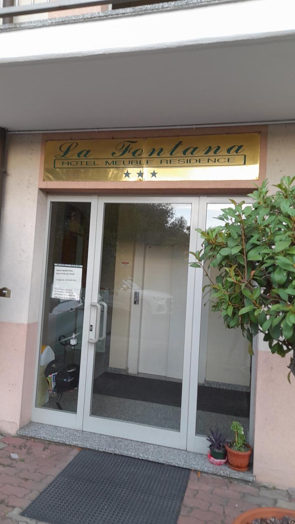 Hotel Residence La Fontana Mariano Comense Kültér fotó